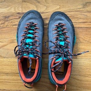 La Sportiva TX4 Ortholite Approach Hiking shoes in a women’s 6, Eur 37.